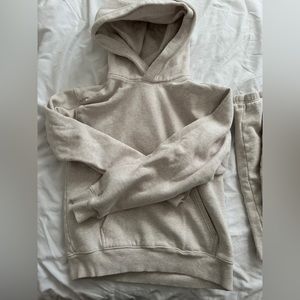 Aritzia TNA Sweatset